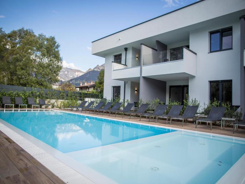 Riva Lake Lodge image