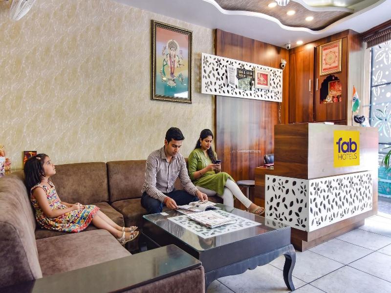 FabHotel Padmavati Palace image