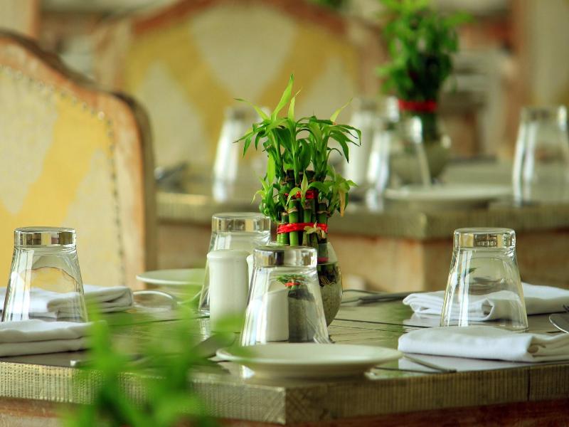Tat Saraasa Resort & Spa image