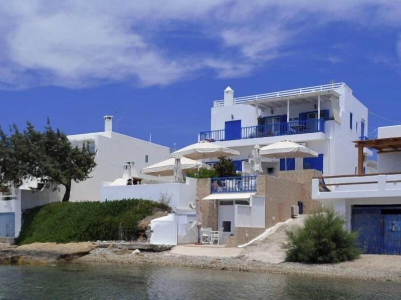 Heliotropio Studios & Apartments image