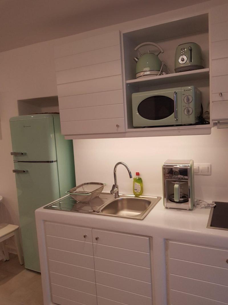 Heliotropio Studios & Apartments — photo 16
