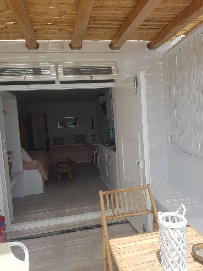 Heliotropio Studios & Apartments — photo 14