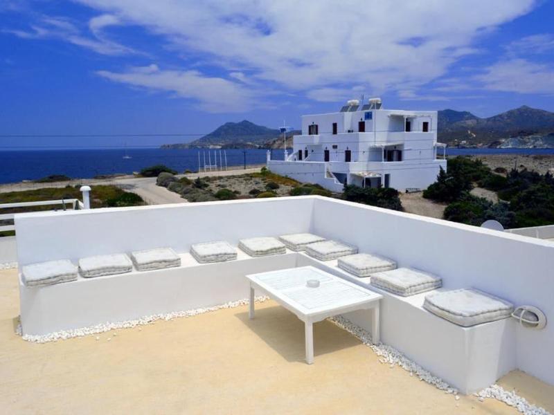 Heliotropio Studios & Apartments image