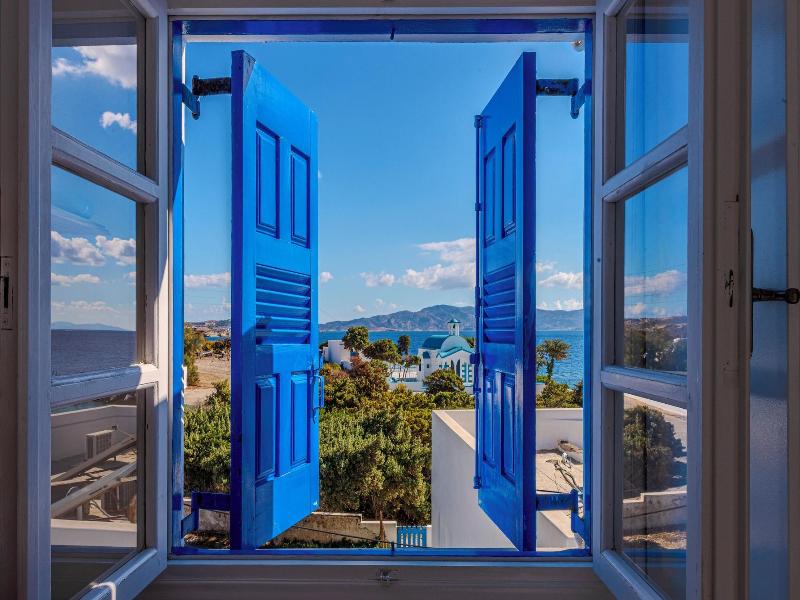 Heliotropio Studios & Apartments image