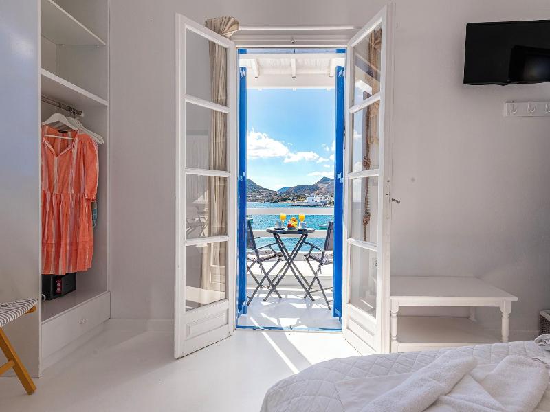 Heliotropio Studios & Apartments image