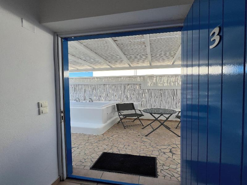 Heliotropio Studios & Apartments image