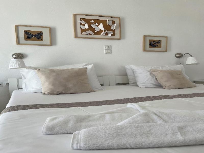 Heliotropio Studios & Apartments image