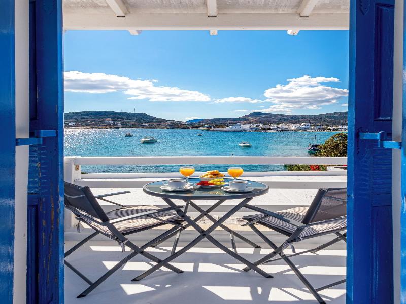 Heliotropio Studios & Apartments image