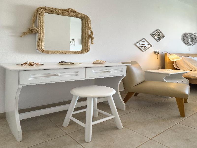 Heliotropio Studios & Apartments image