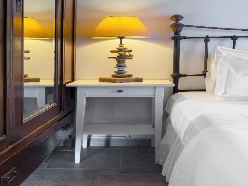 Heliotropio Studios & Apartments image