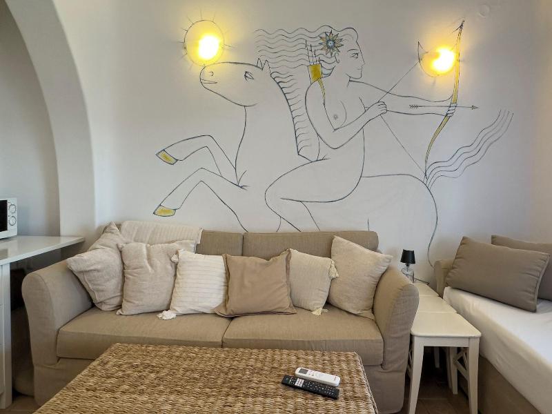 Heliotropio Studios & Apartments image
