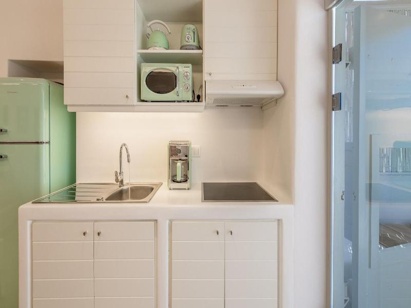 Heliotropio Studios & Apartments image