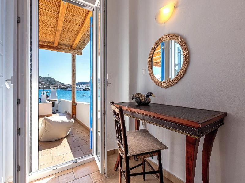 Heliotropio Studios & Apartments image