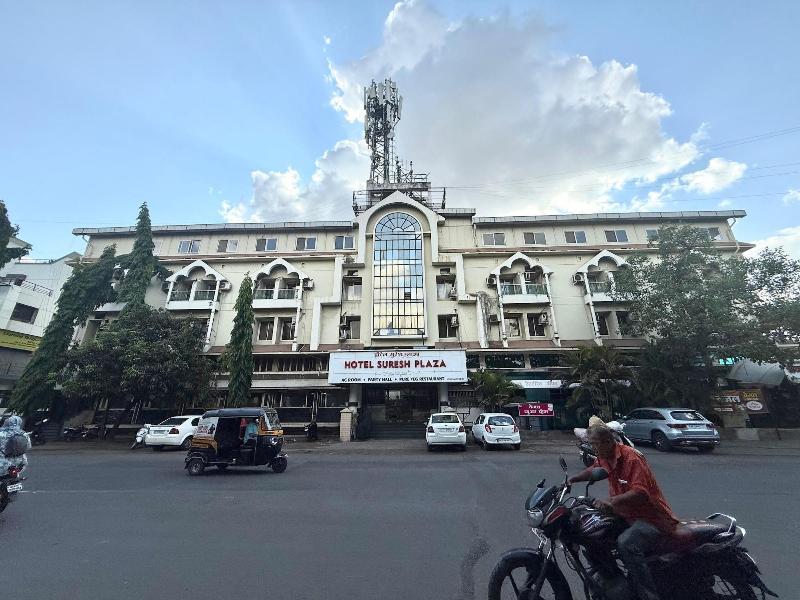 Treebo Suresh Plaza image