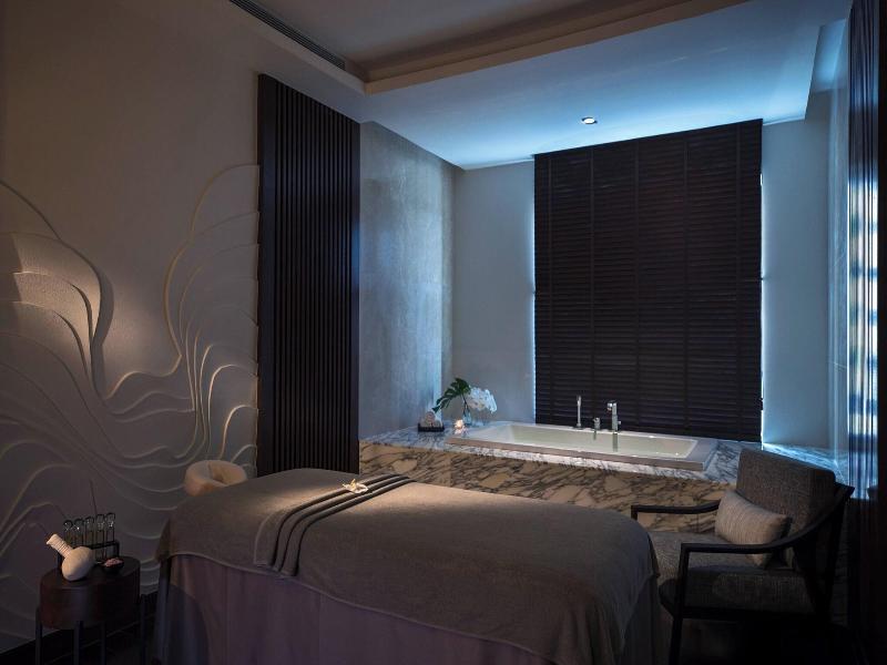 Renaissance Pattaya Resort & Spa image