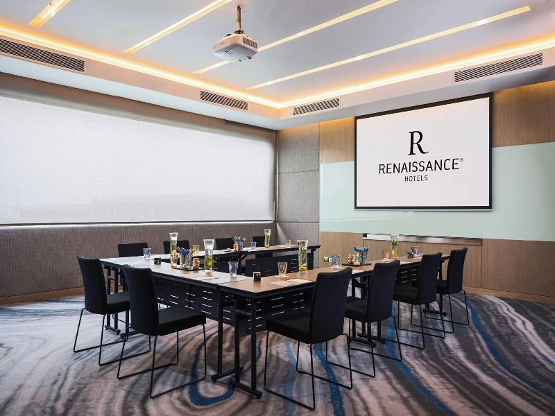Renaissance Pattaya Resort & Spa image