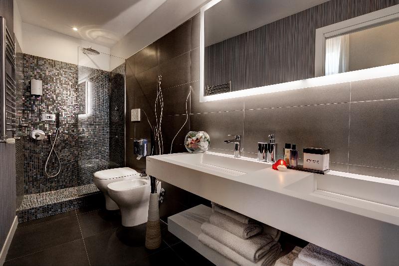 Dharma Style Hotel image