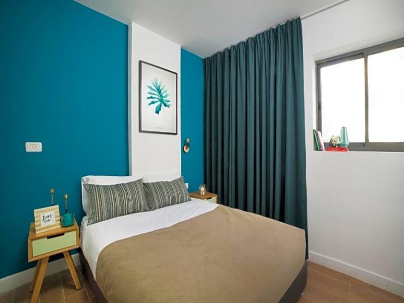 Diana Seaport Apartments image