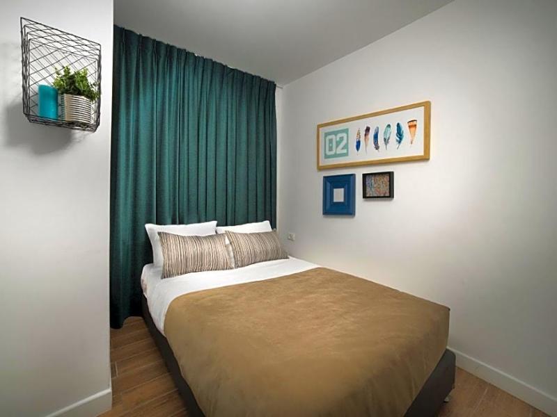 Diana Seaport Apartments image