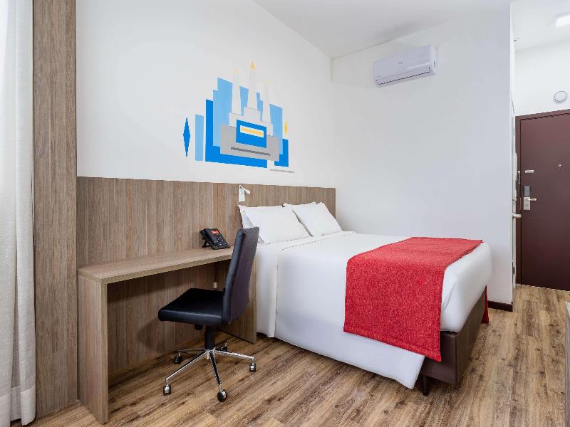 Room QUEEN SIZE BED
