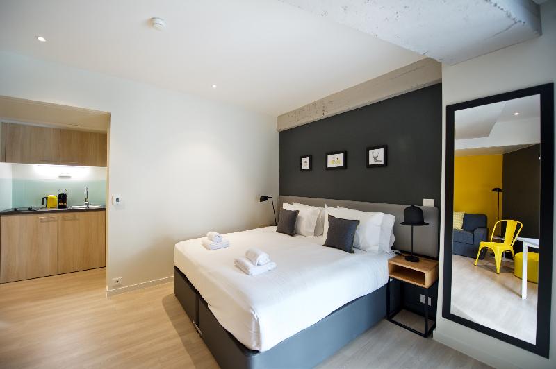 Staycity Aparthotel Lyon Garibaldi image