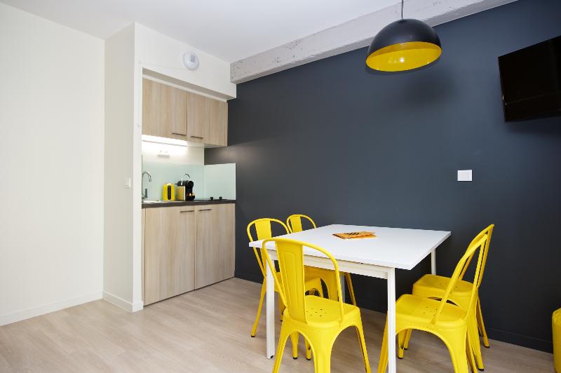 Staycity Aparthotel Lyon Garibaldi image