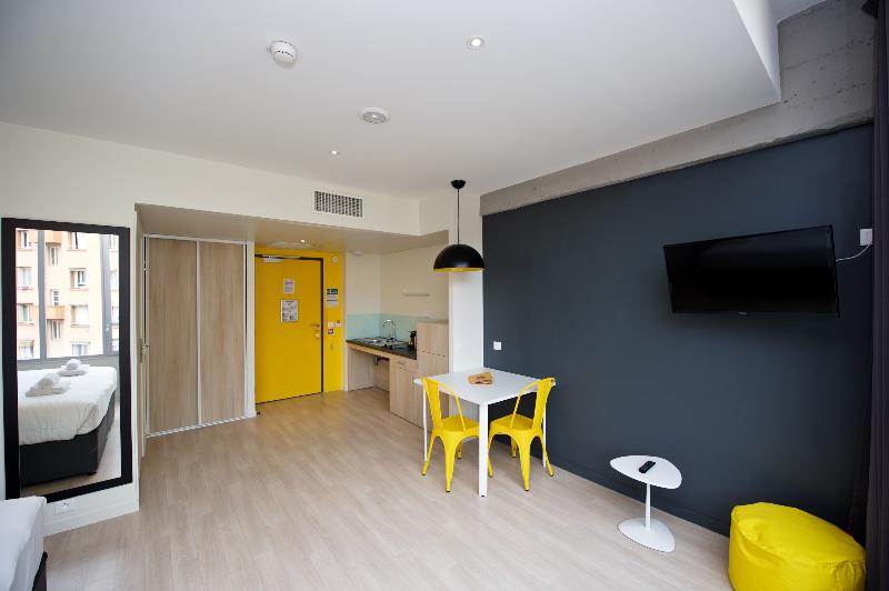 Staycity Aparthotel Lyon Garibaldi image