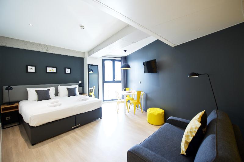 Staycity Aparthotel Lyon Garibaldi image