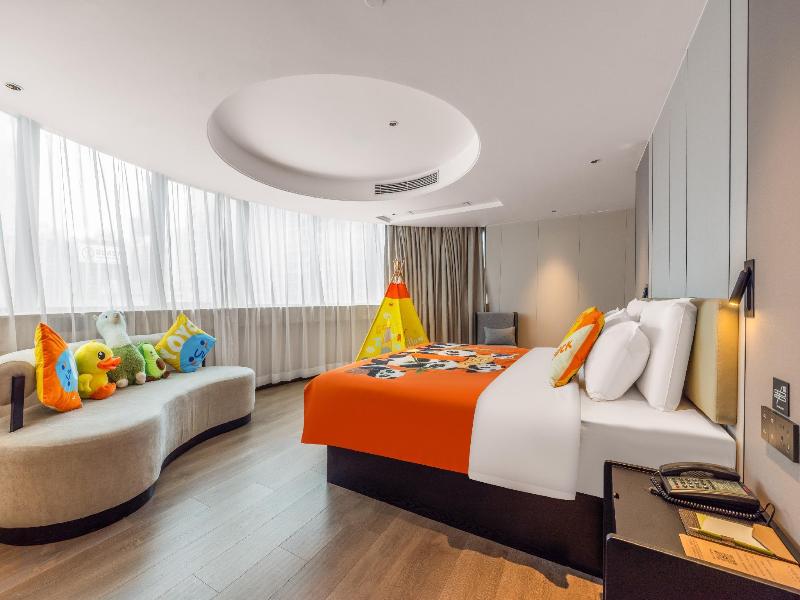 Relax Season Hotel (Shenzhen Dongmen) image