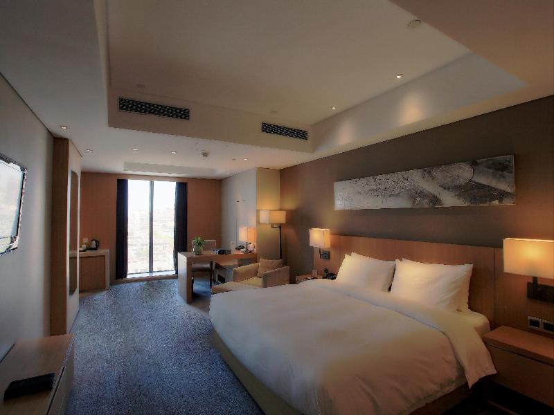 Tianfeng International Hotel image
