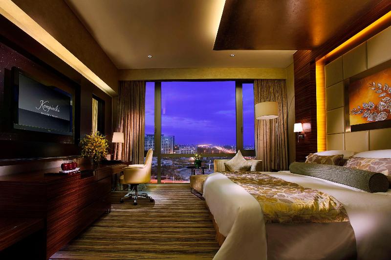 Yinchuan Kempinski Hotel image