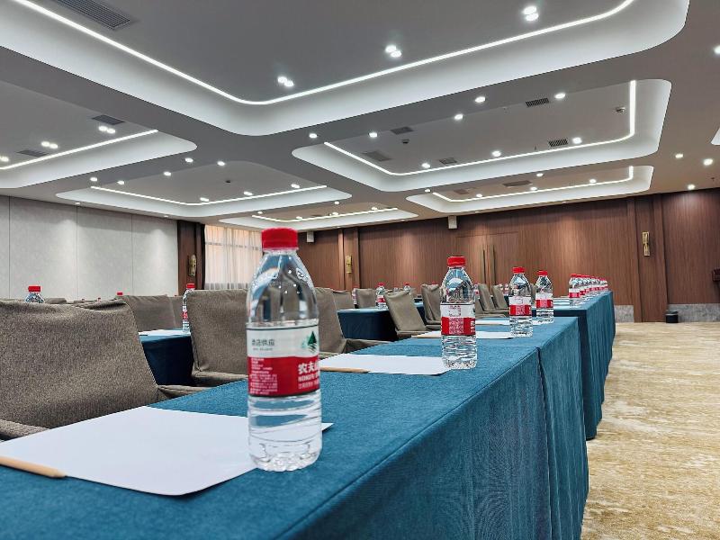 Country Inn&Suites By Radisson image