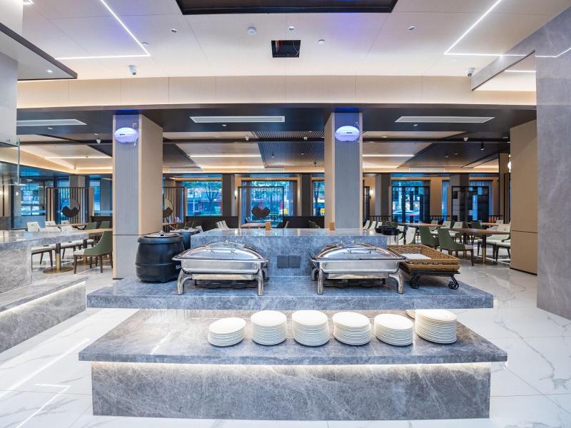 Country Inn&Suites By Radisson image