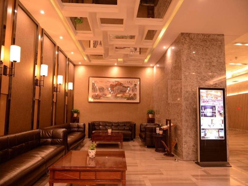 Manhattan Hotel