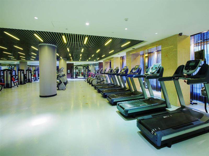 Universal International Hotel Urumqi image
