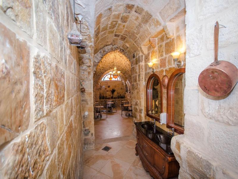 Hashimi Hotel image