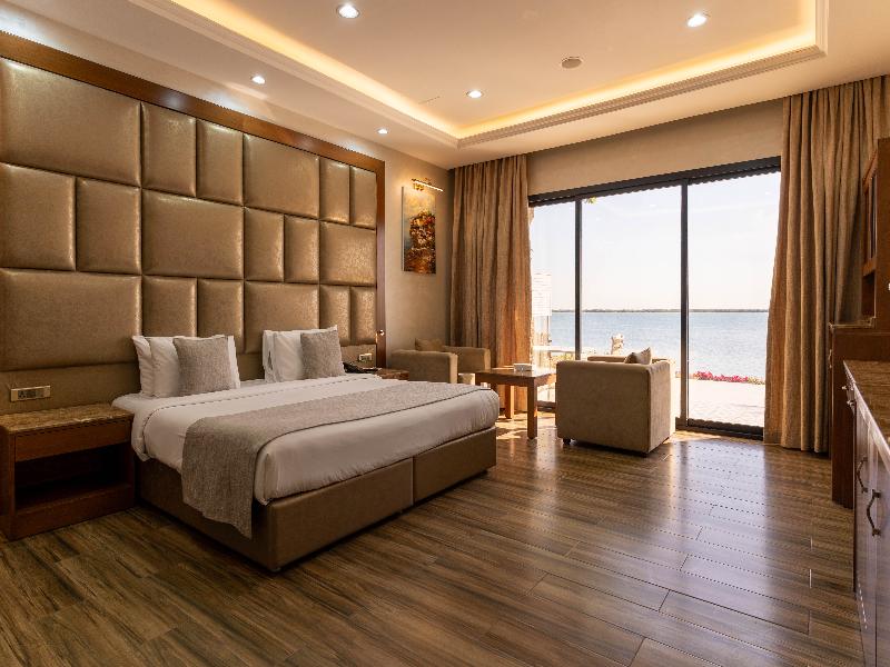 Palma Beach Resort & Spa image