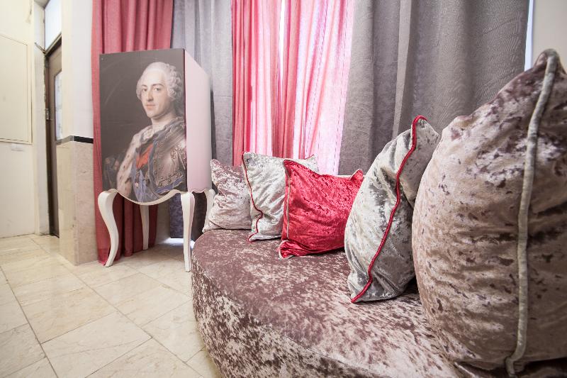 Jonathan Hotel in Ben Yehuda — photo 4
