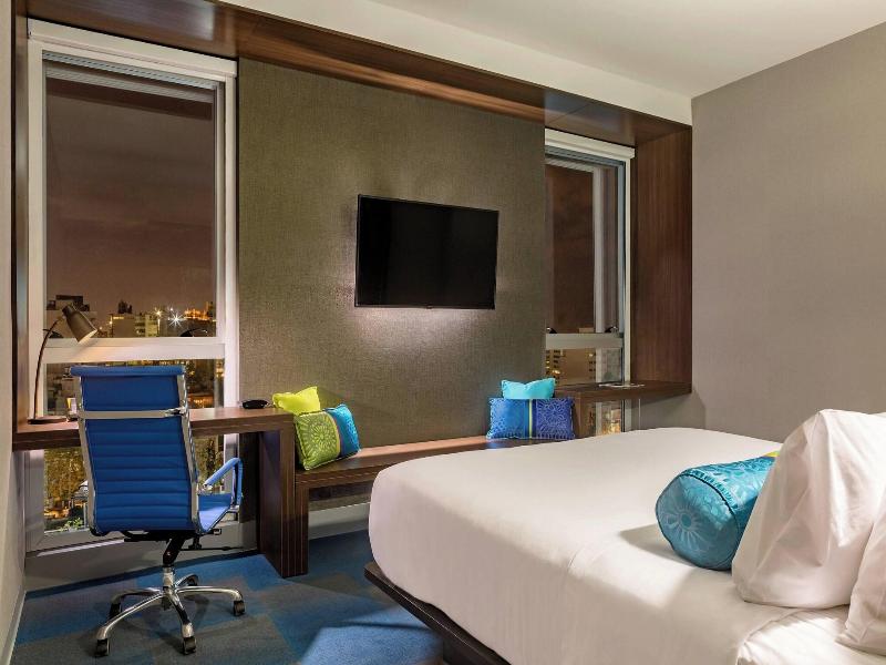 Aloft Montevideo image