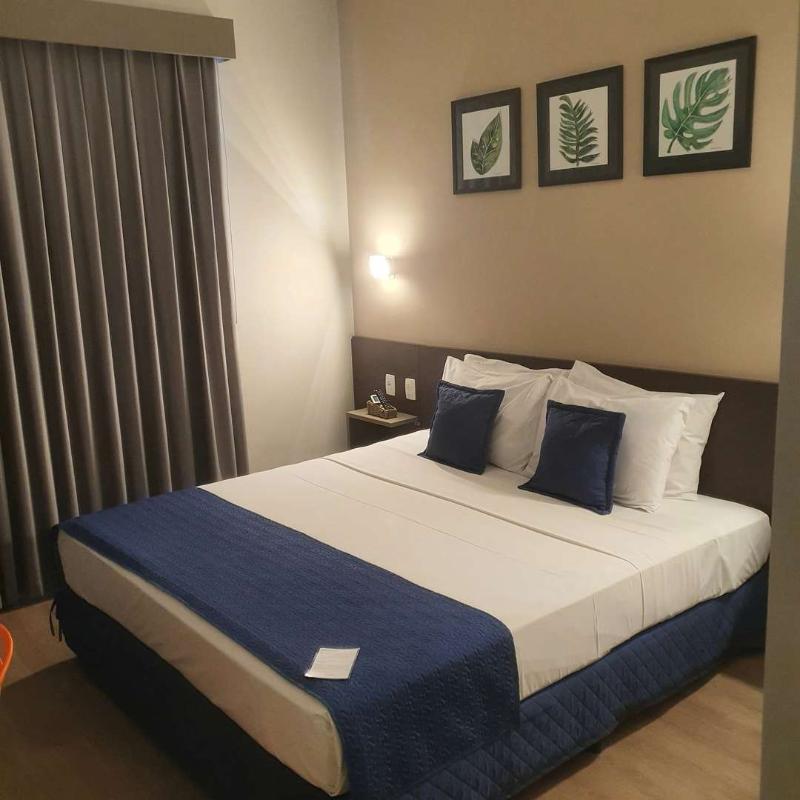 Summit Suites Hotel - Pindamonhangaba image