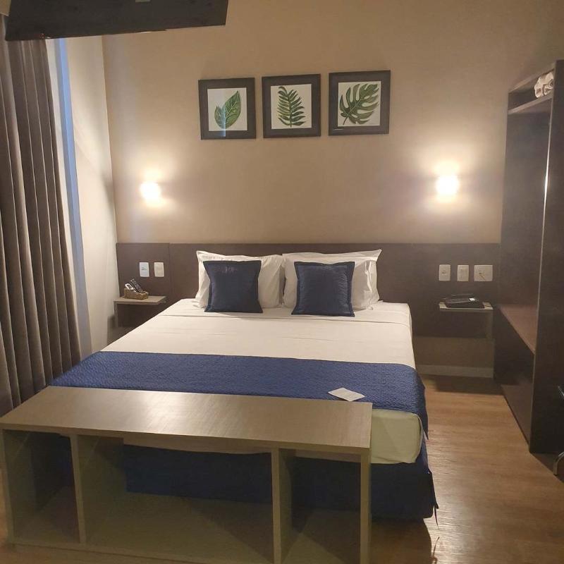 Summit Suites Hotel - Pindamonhangaba image