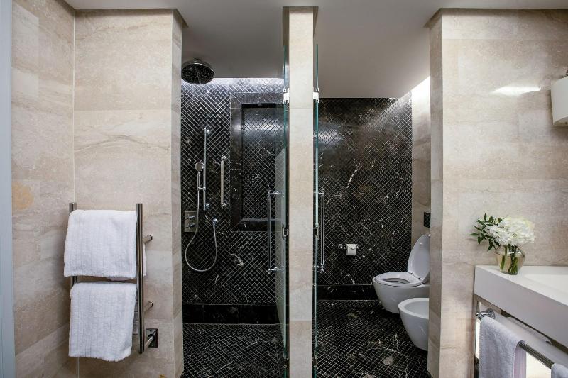Fairmont Amman image