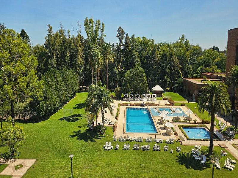 Sheraton Pilar Hotel Convention Center image