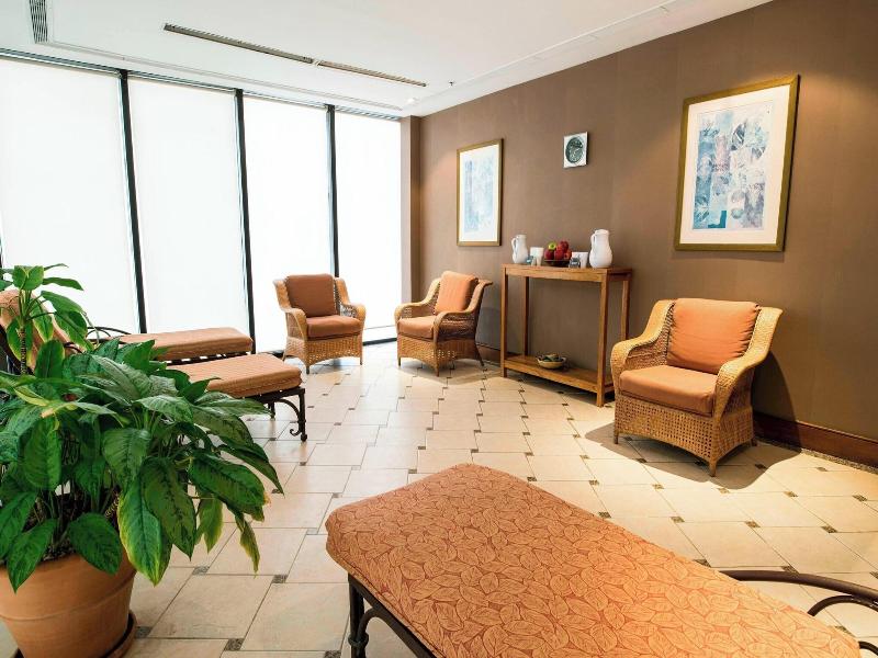 Sheraton Pilar Hotel Convention Center image