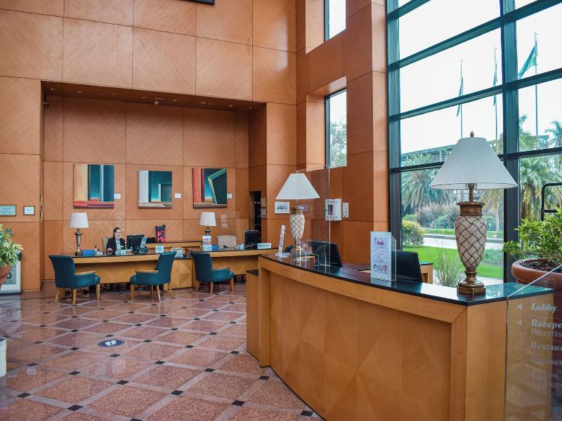 Sheraton Pilar Hotel Convention Center image