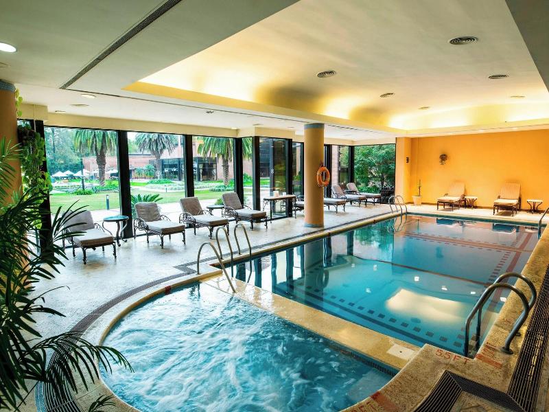 Sheraton Pilar Hotel Convention Center image