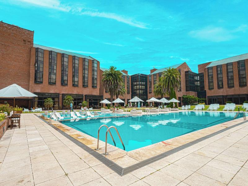 Sheraton Pilar Hotel Convention Center image