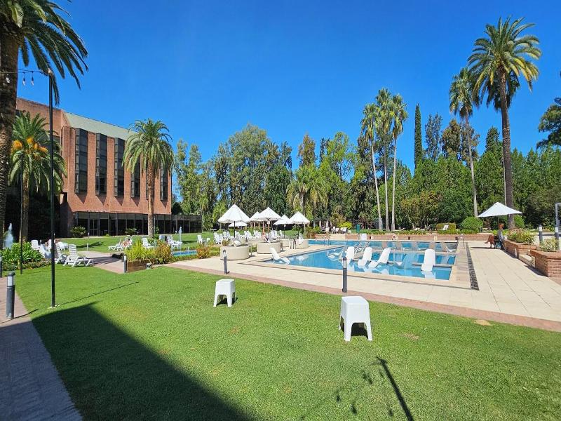 Sheraton Pilar Hotel Convention Center image
