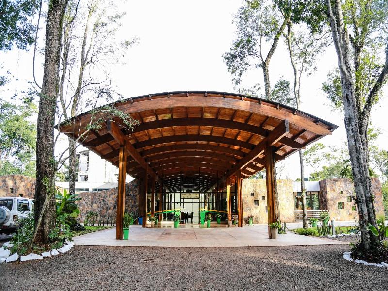 Rainforest Selva Hotel image