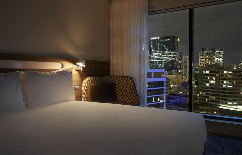 Holiday Inn Express Brisbane Central image